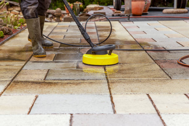 Professional Pressure Washing Services in Oelwein, IA
