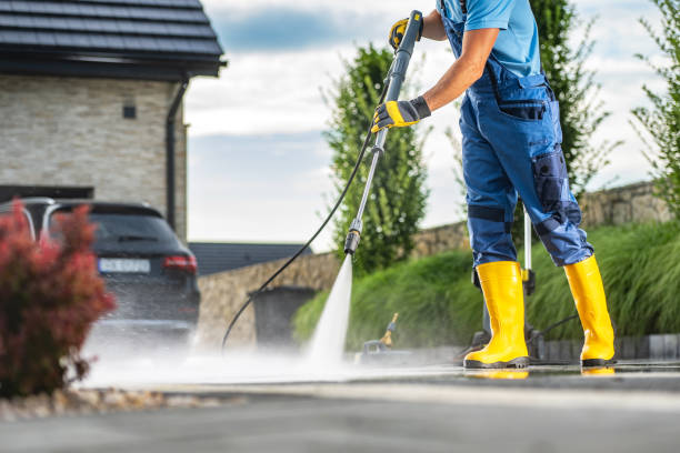 Best Gas Station Cleaning  in Oelwein, IA